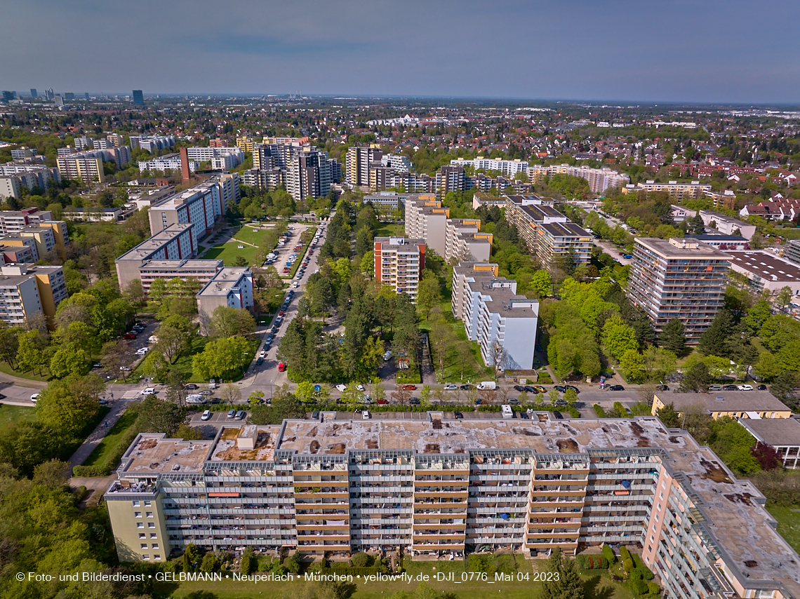04.05.2023 - Sanierung am Karl-Marx-Ring 11-21 in Neuperlach